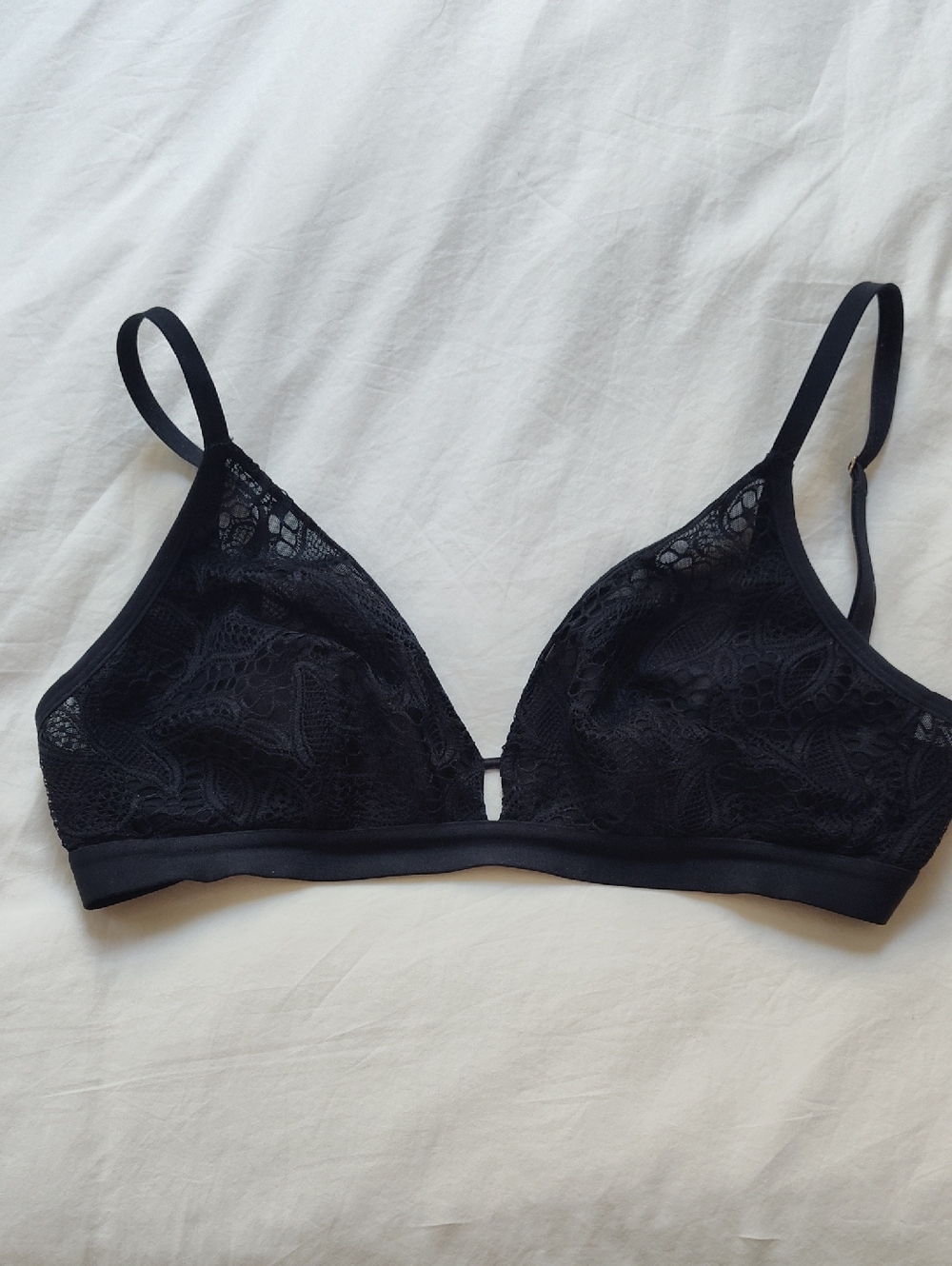 Lively Palm Lace Busty Bralette Black Triangle Wireless Unpadded Small Size 1
